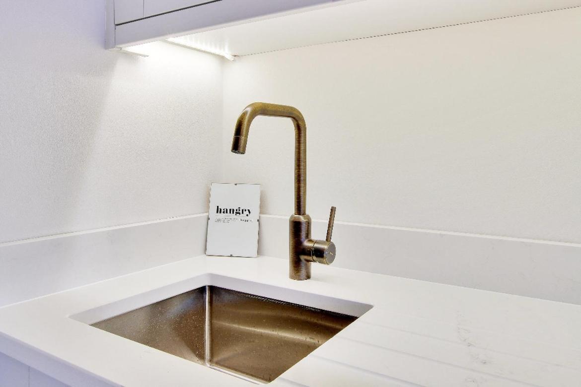 Chic 2-bed Apartment, Free Wi-fi And Parking Appartement Londres