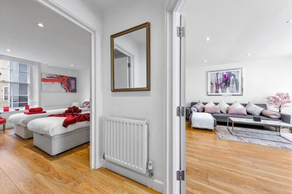 Appartement 3 Bedroom In Haymarket Sleep 10 Hy2 Londres