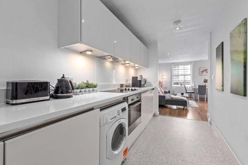 3 Bedroom In Haymarket Sleep 10 Hy2 Appartement *