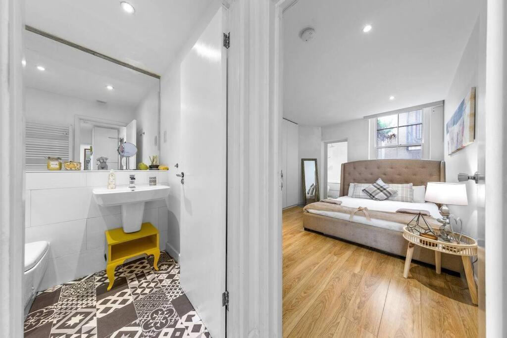 3 Bedroom In Haymarket Sleep 10 Hy2 * Londres
