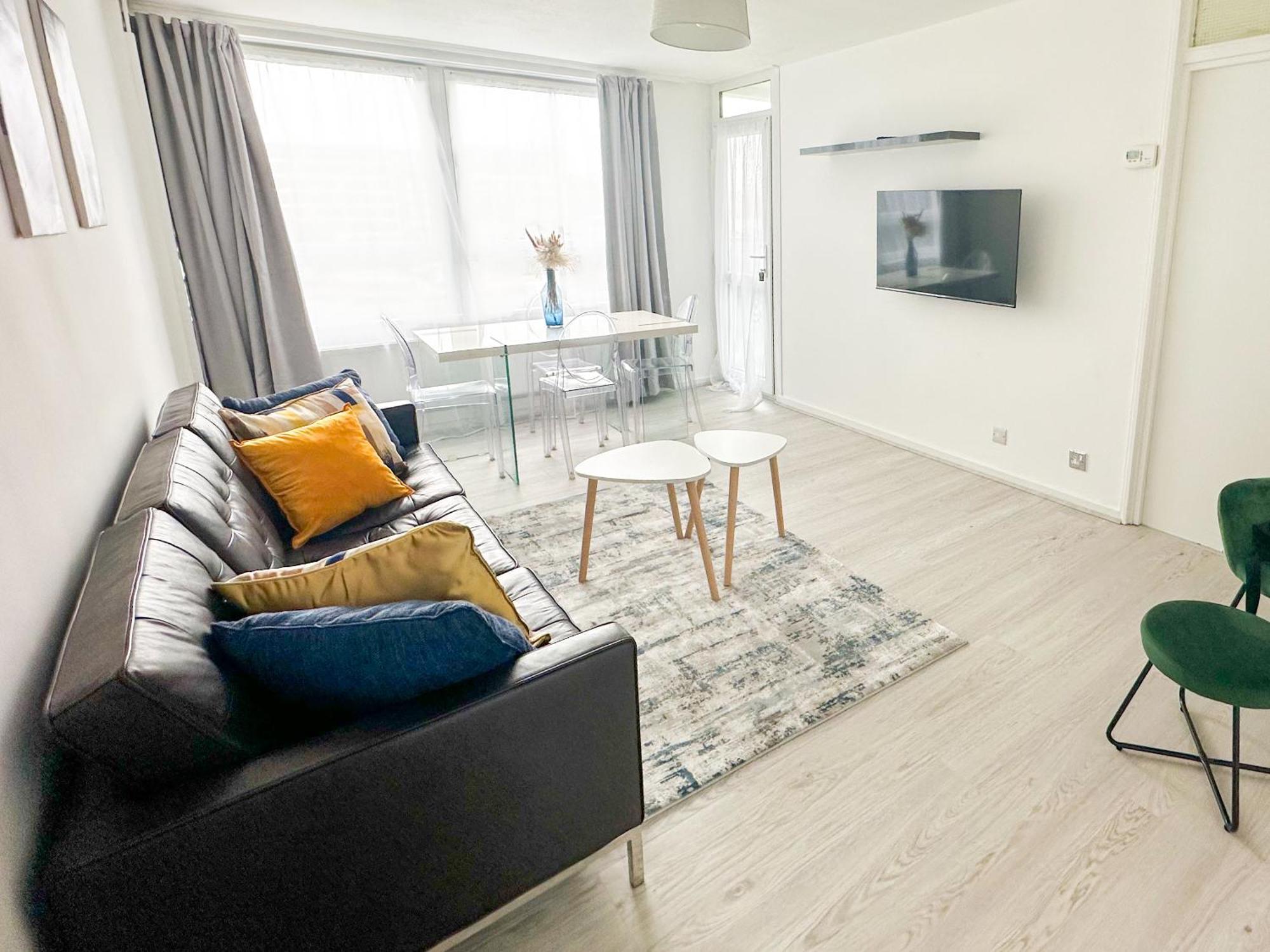 3 Bedroom Flat Haggerston, Hackney, Apartamento Londres