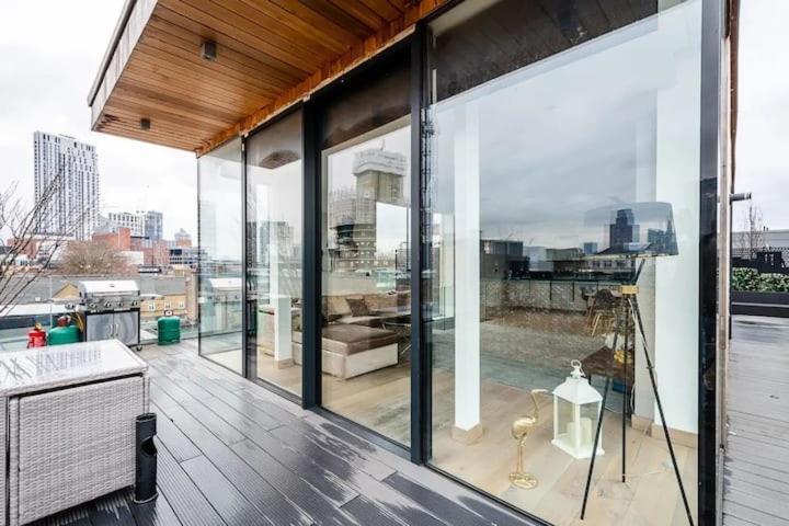 Apartamento 3 Bed 2 Bath Penthouse Hoxton Square With Terrace Londres