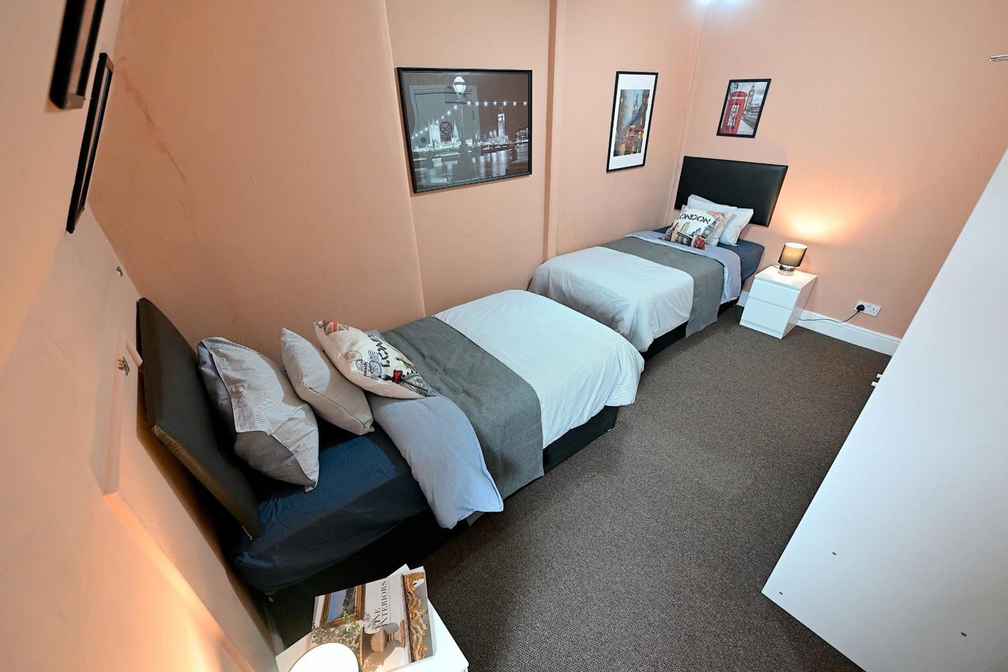 Stunning 3 Bedroom Serviced Flat In North Appartement *