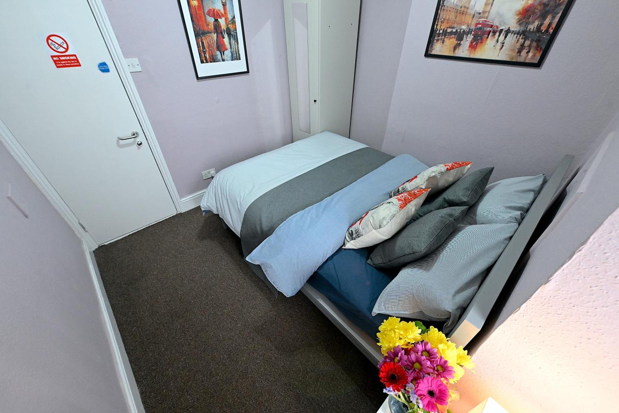 Stunning 3 Bedroom Serviced Flat In North Appartement *