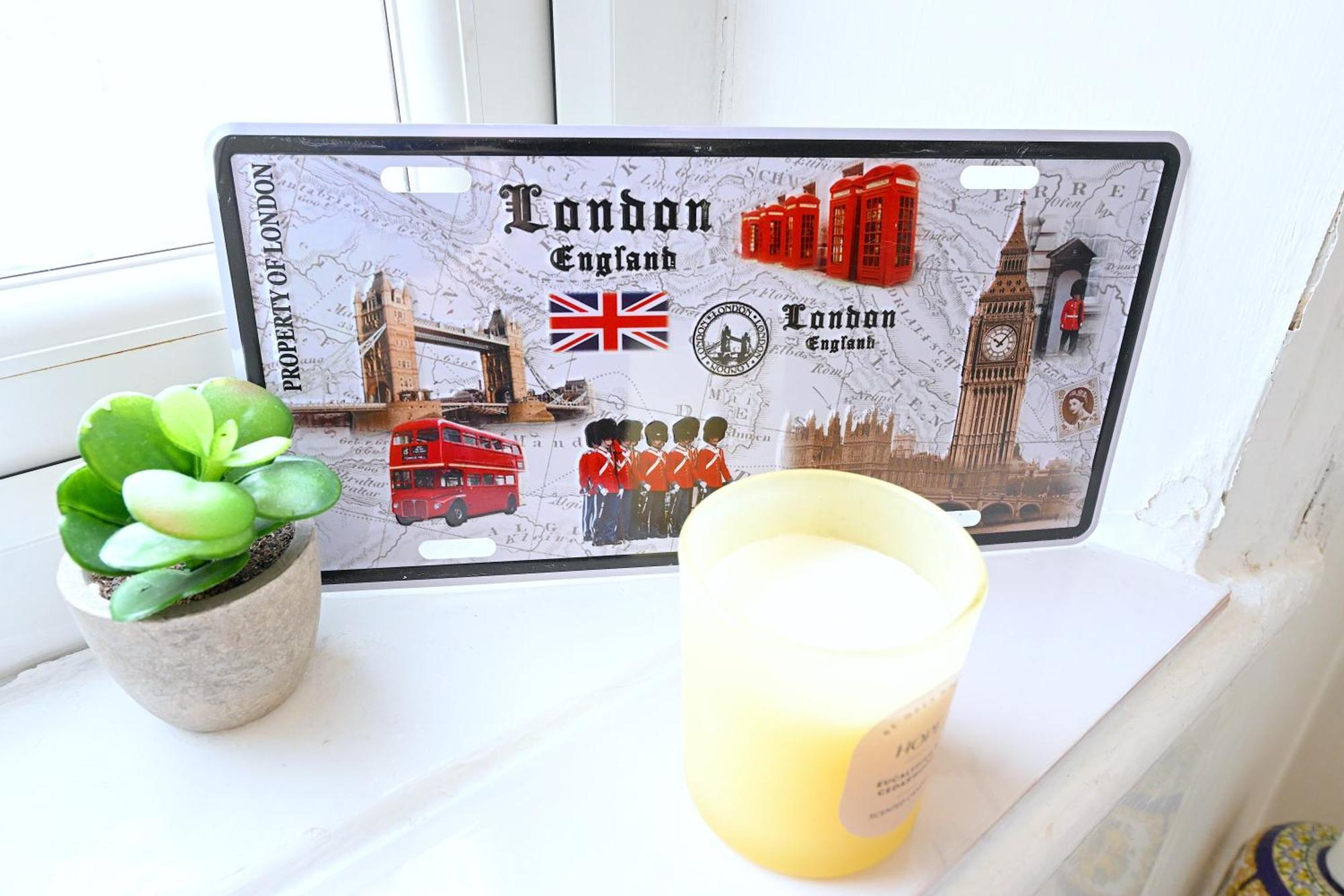 Stunning 3 Bedroom Serviced Flat In North Appartement *