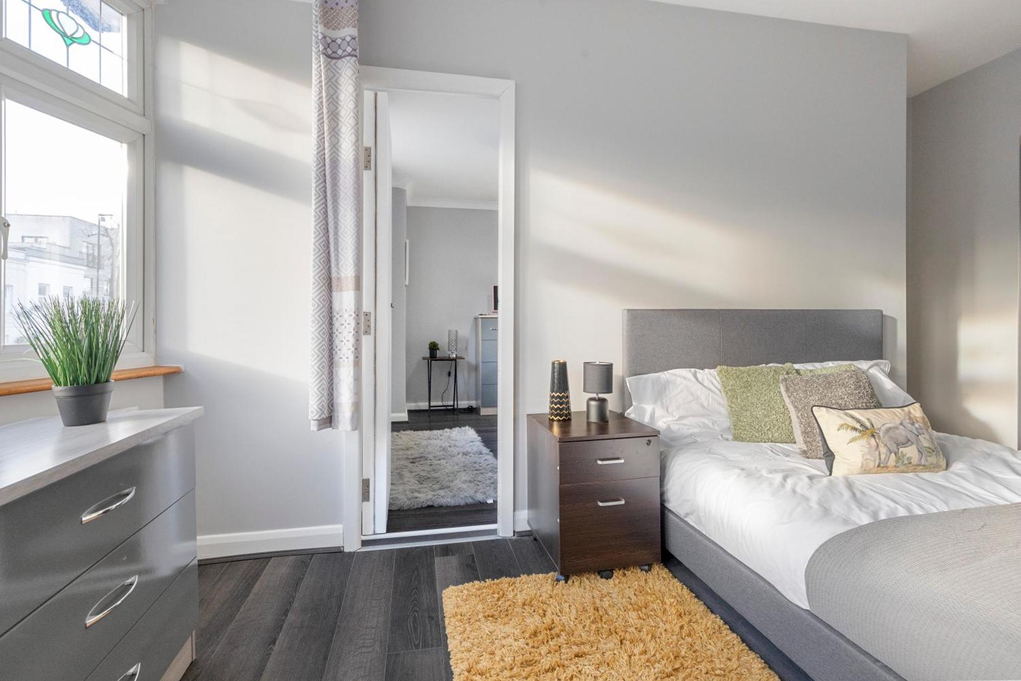 Chrystal Palace With Free Parking Lambeth * Londres