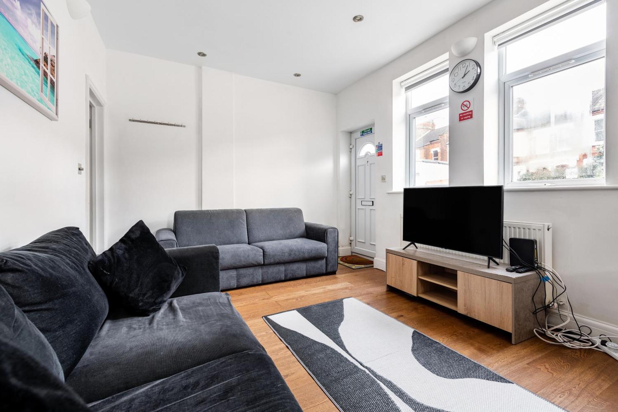 Apartamento Zone 2 Spacious Two-bedroom With Parking