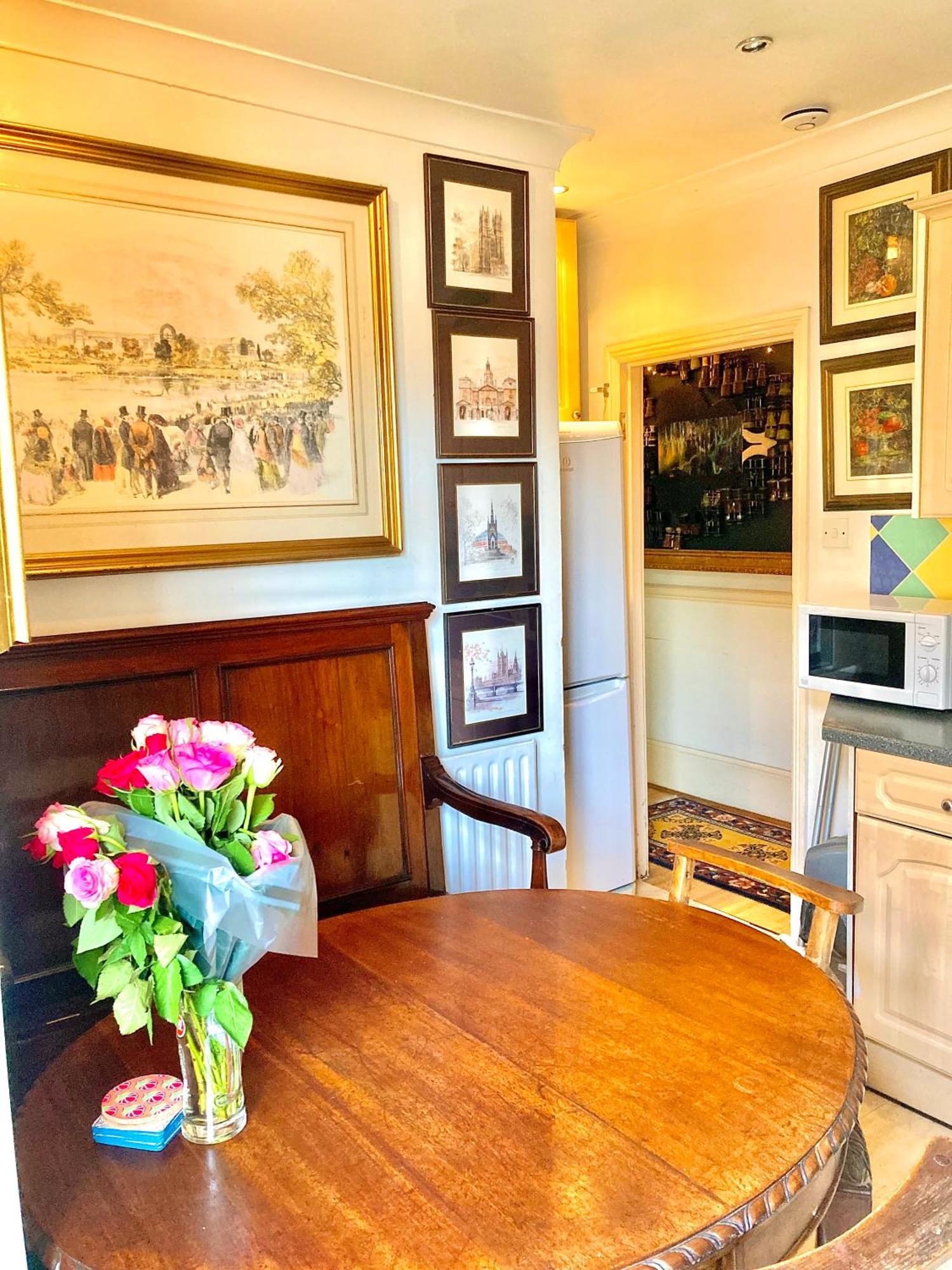 Casa de hóspedes Quality And Very Good Value Private In Close To Notting Hill Zone 2 *