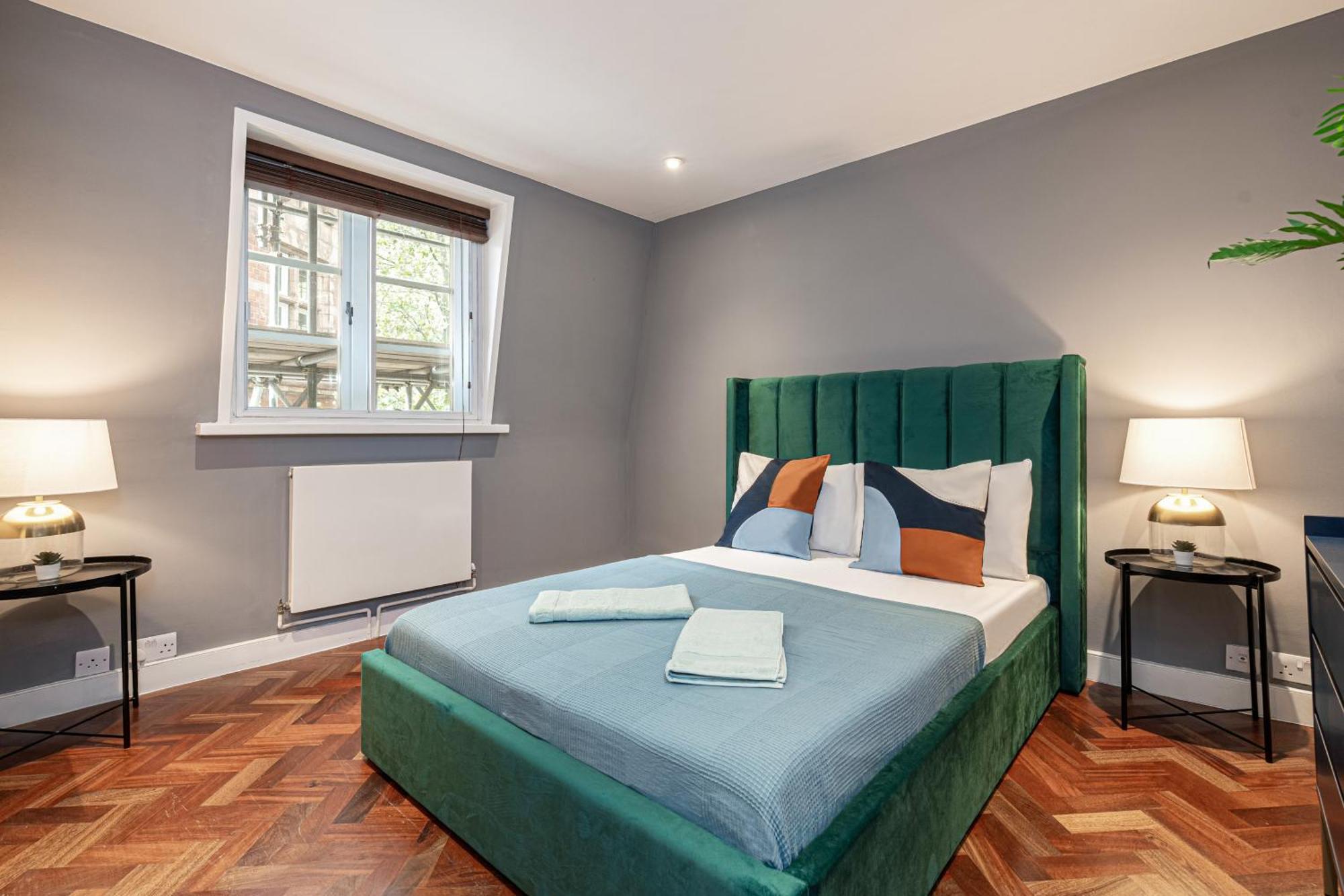 Covent Garden Apartment