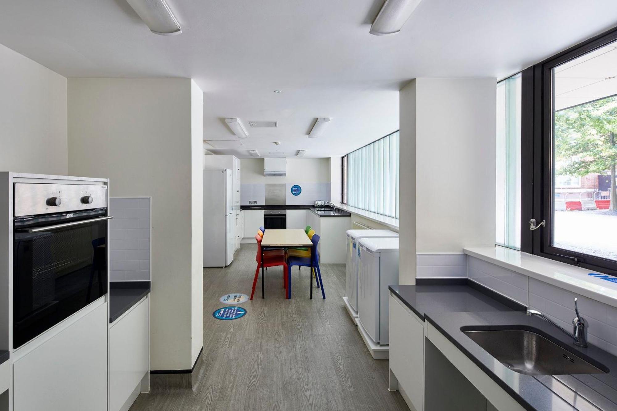 Apartamento Ucl Frances Gardner House