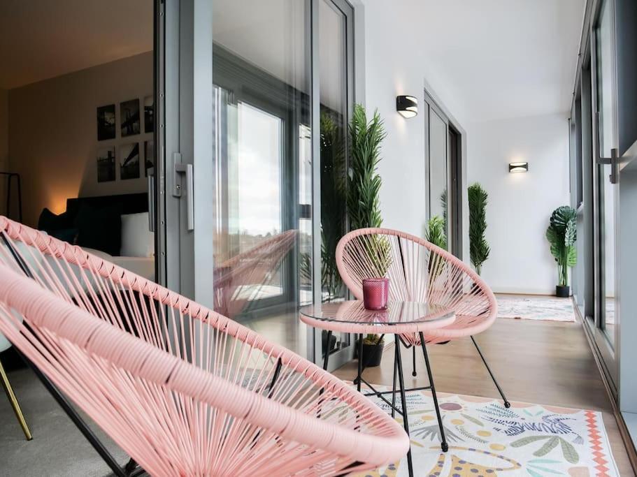 Stylish Urban Sanctuary With Parking * Londres