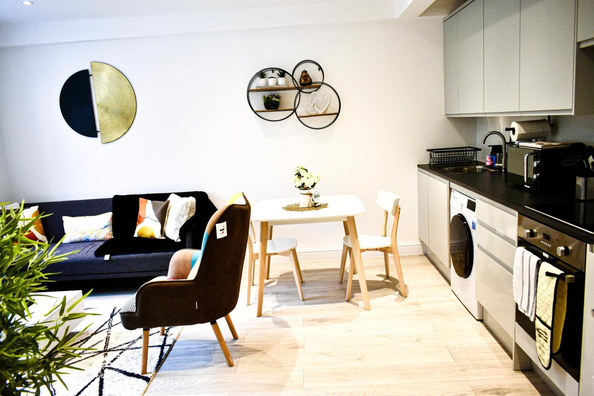 Luxury House With 2 Bedrooms Free Driveway Parking Close To Central Wembley Stadium And Shopping Malls * Londres