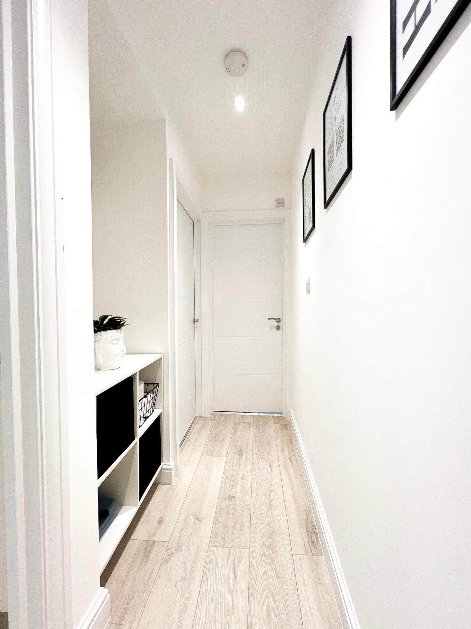 Luxury House With 2 Bedrooms Free Driveway Parking Close To Central Wembley Stadium And Shopping Malls *