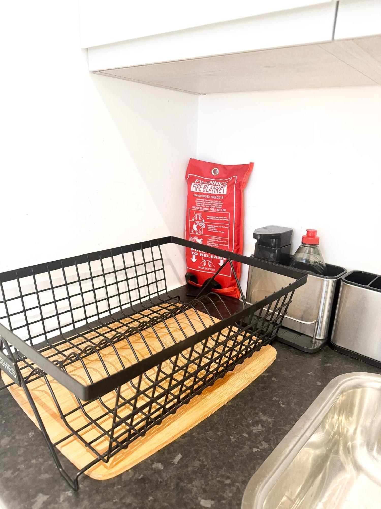 Luxury House With 2 Bedrooms Free Driveway Parking Close To Central Wembley Stadium And Shopping Malls Apartamento