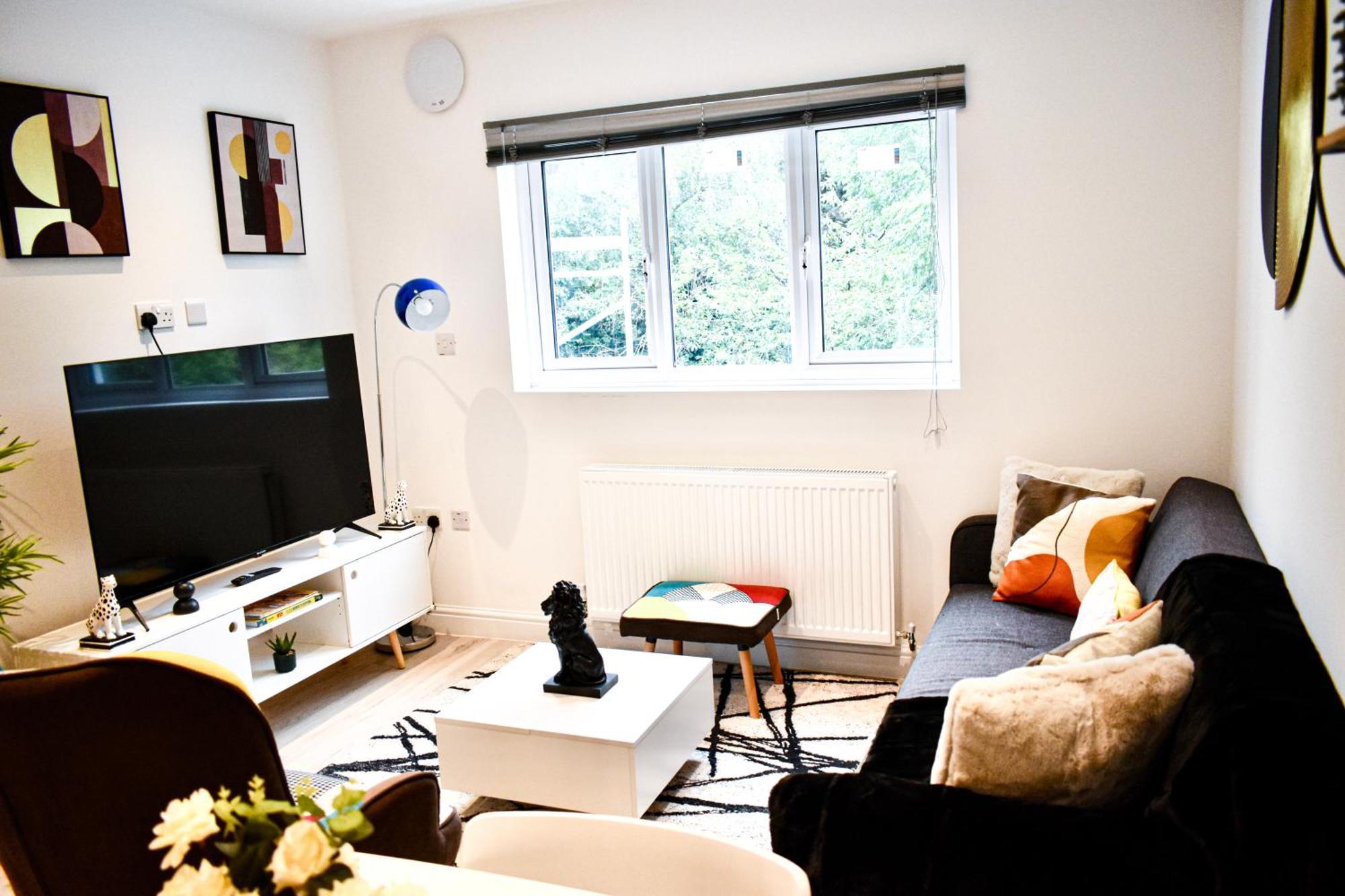 Luxury House With 2 Bedrooms Free Driveway Parking Close To Central Wembley Stadium And Shopping Malls Apartamento *