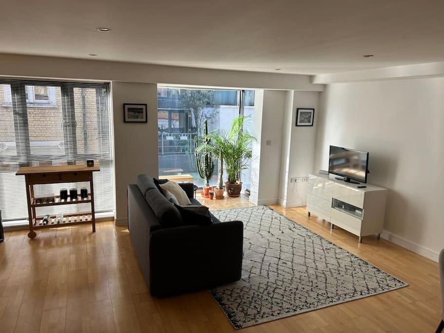 1 Bed Flat With View Of Vibrant Hoxton Square Apartamento *