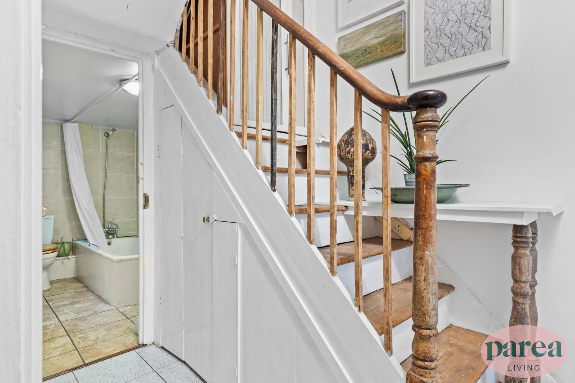 Parea Living - Cosy 1-bed Artistic Flat At Newington Apartamento *