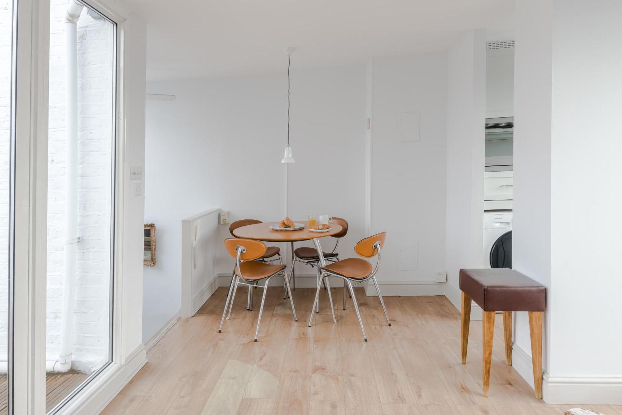 Light-filled Primrose Hill Rooftop Retreat Appartement *