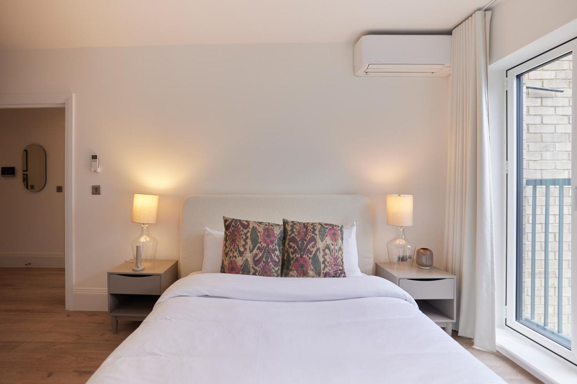 The Wembley Park Sanctuary - Stunning 2bdr Flat With Balcony Apartment