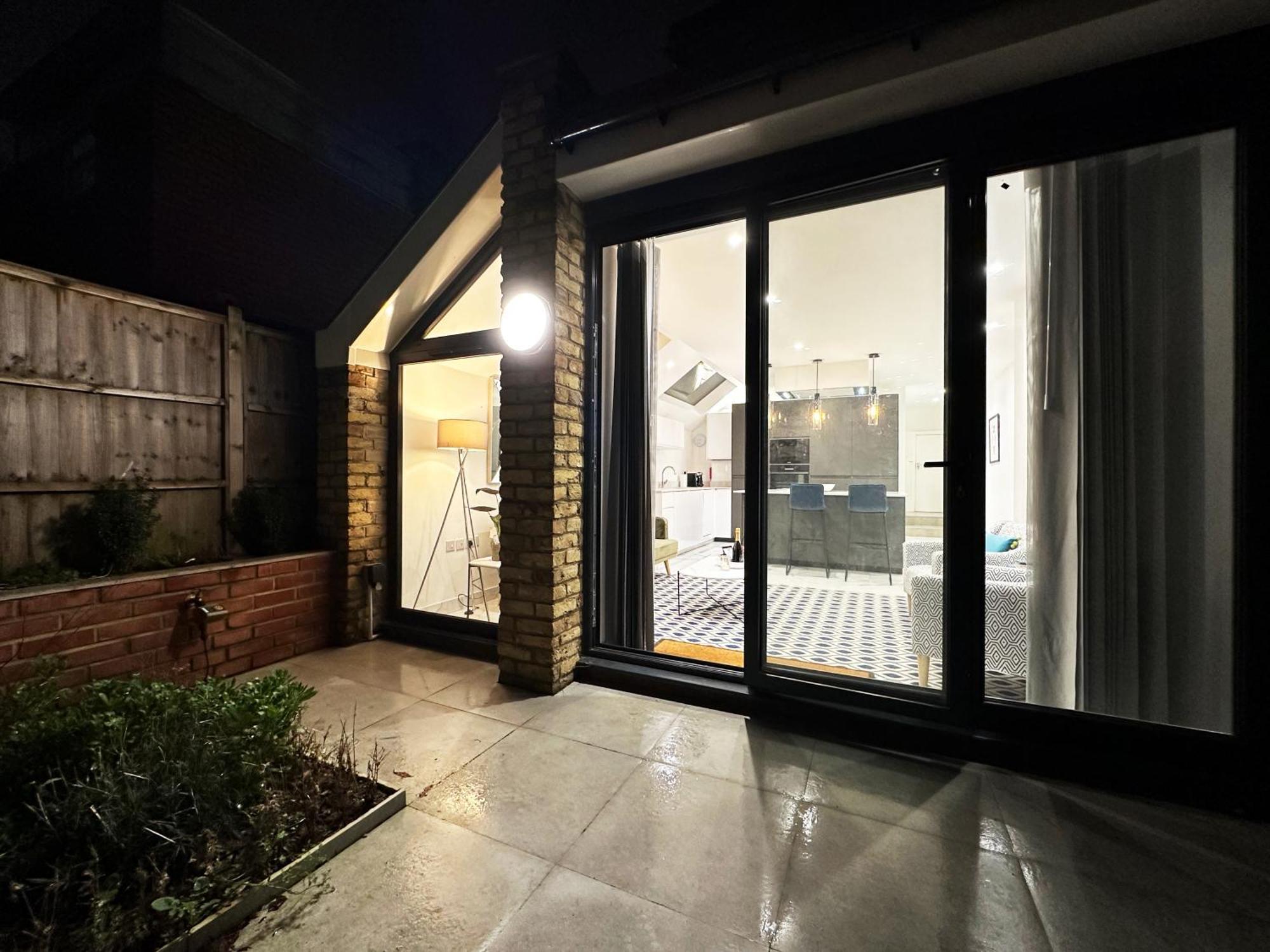 Nancy's Place In Notting Hill - 2 Double Beds, Ideal For Families Londres
