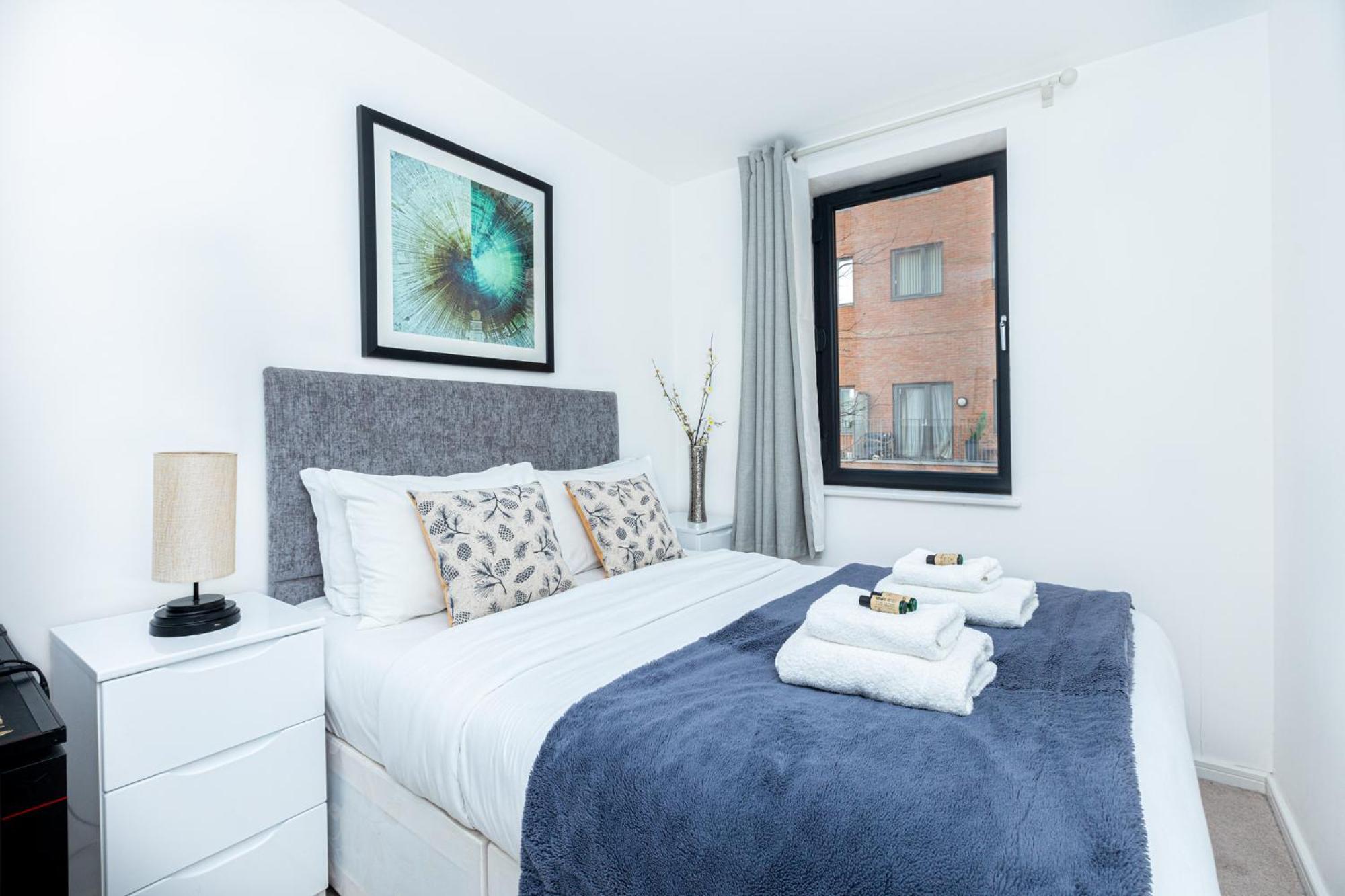Appartement Modern 2br Wpatio & Free Parking, Canning Town *