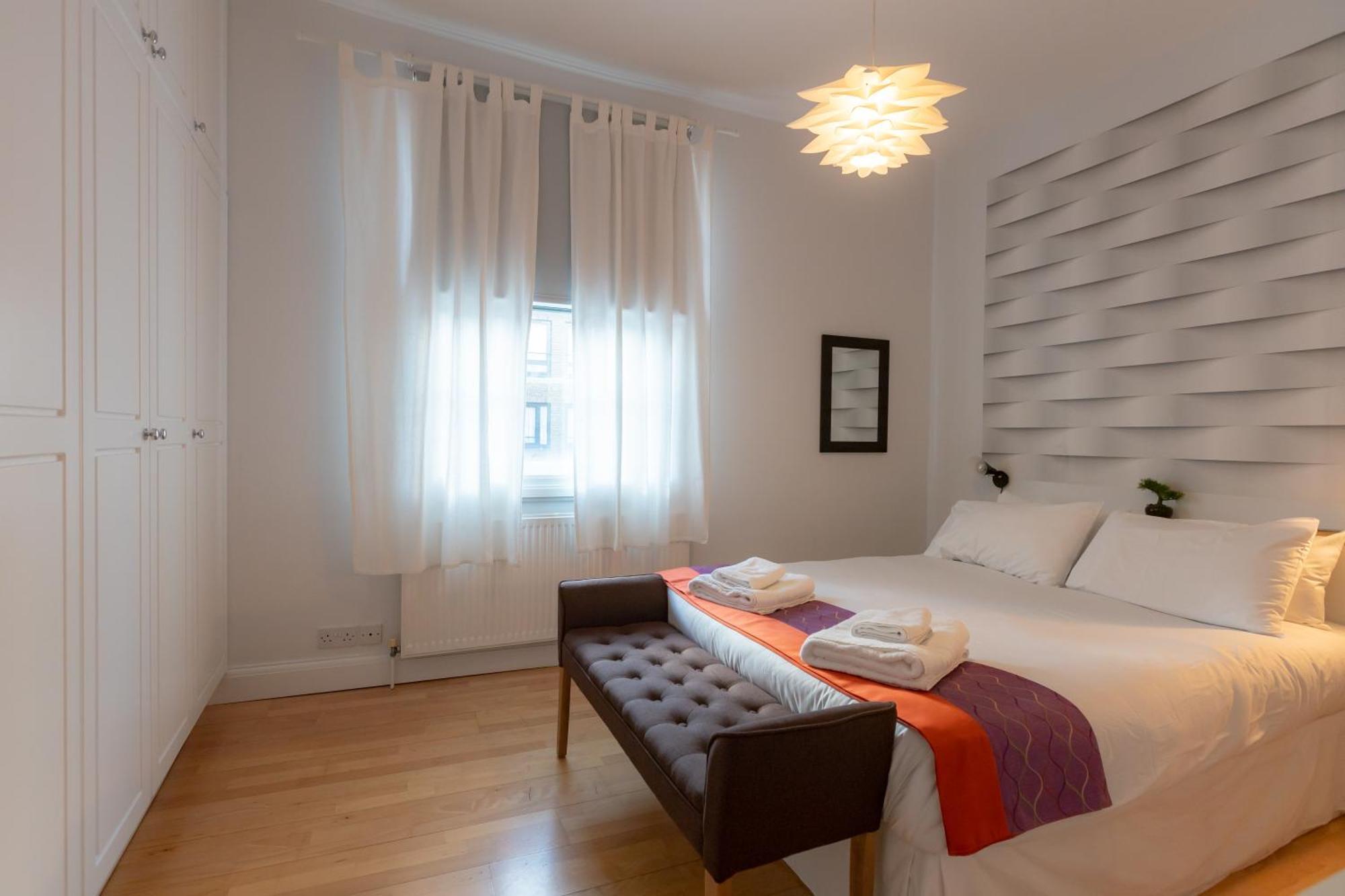 The Zenscape - Chic 2 Bedroom In Covent Garden L Sleeps 6 With Sofa Bed L Prime Location Free Wifi L Perfect For Business & Leisure Travelers L 15percent Off Weekly & 20percent Off Monthly Stays! Appartement Londen