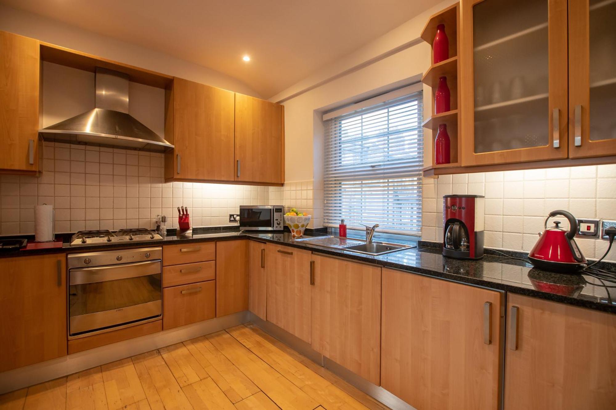 The Zenscape - Chic 2 Bedroom In Covent Garden L Sleeps 6 With Sofa Bed L Prime Location Free Wifi L Perfect For Business & Leisure Travelers L 15percent Off Weekly & 20percent Off Monthly Stays! Appartement *