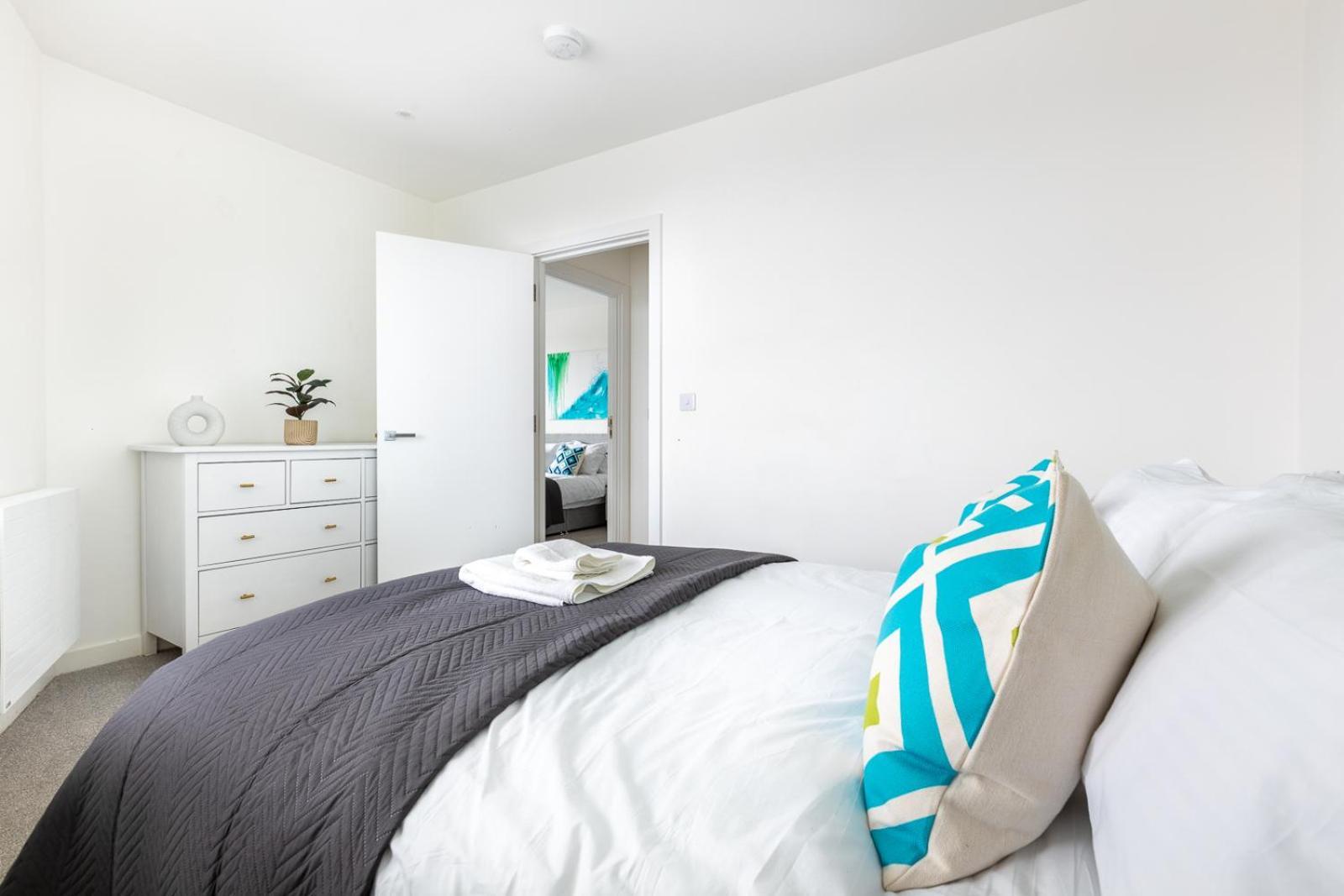 Modern 2bd Flat In Canary Wharf With And River Views Londen