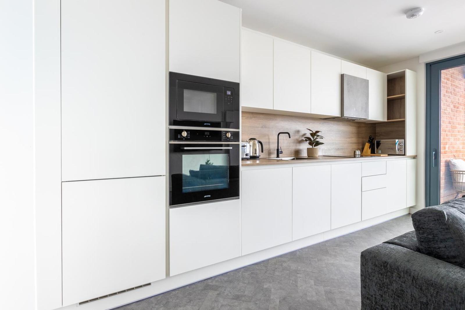 Modern 2bd Flat In Canary Wharf With And River Views *