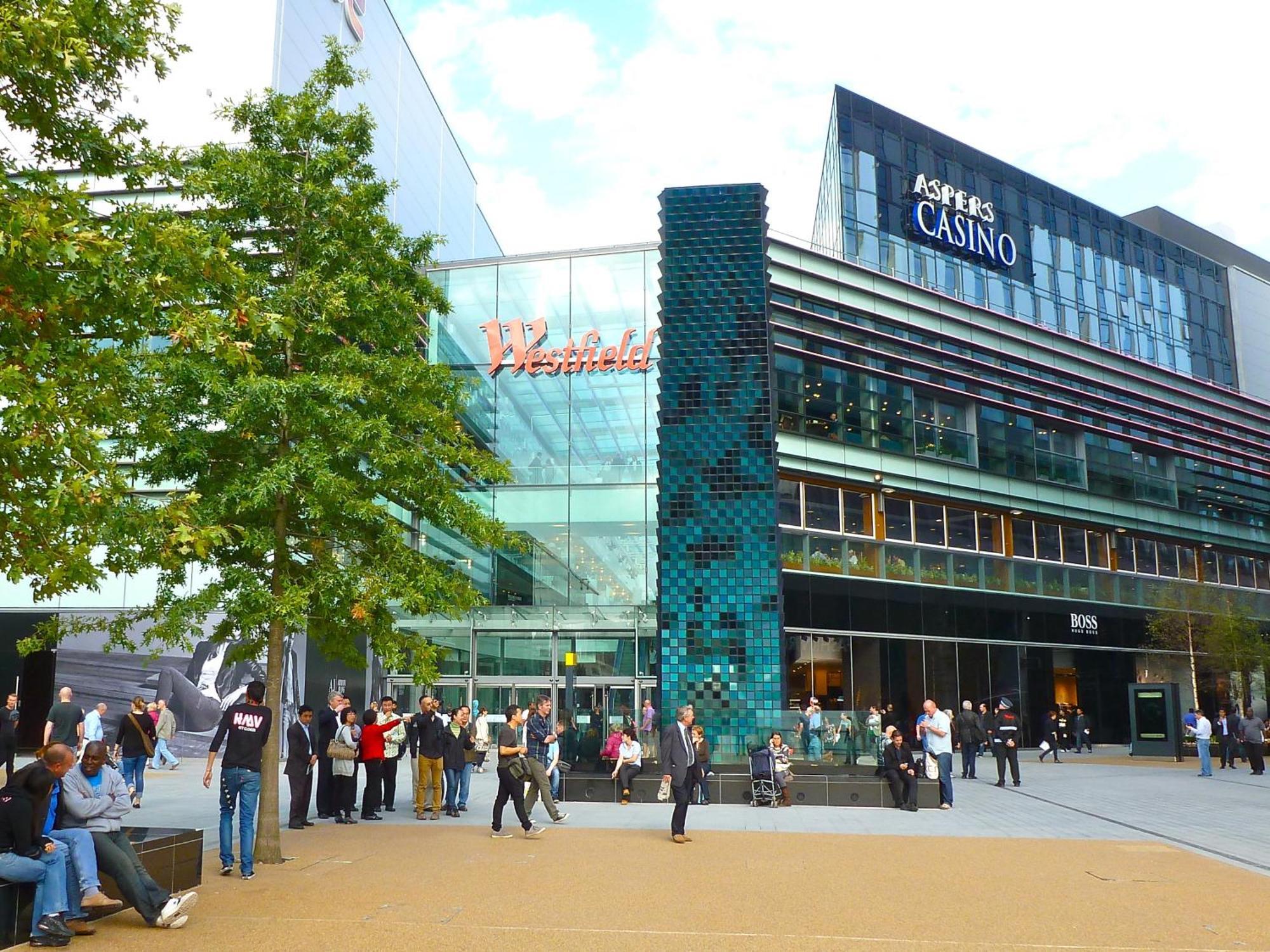Сasa de vacaciones Barking House Sleeps 11 - Parking - Train Tube - Airport Londres