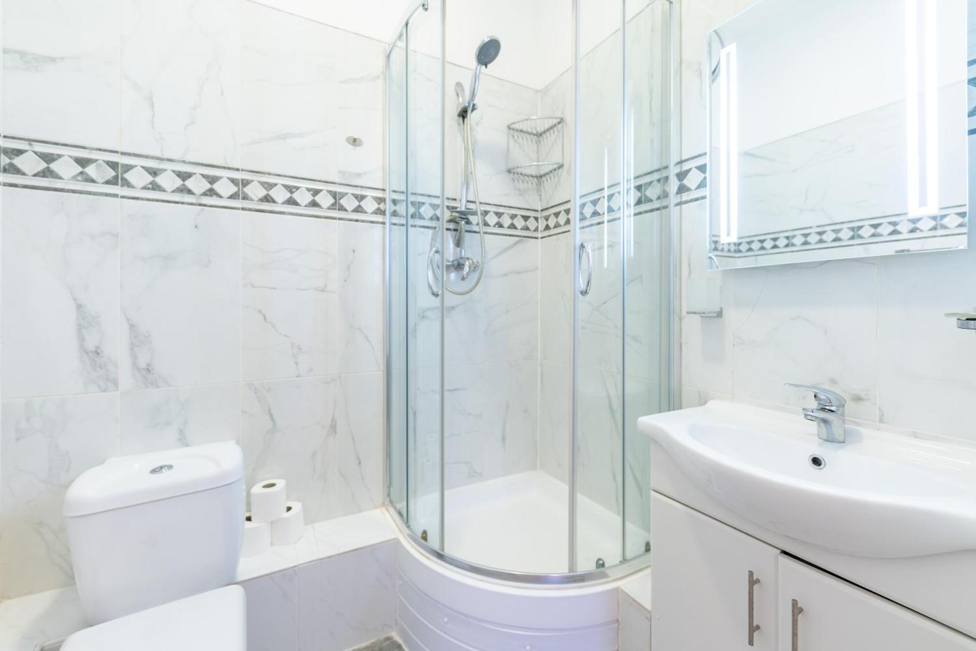 Apartamento Luxury 4 Bedroom Flat In Sussex Gardens *