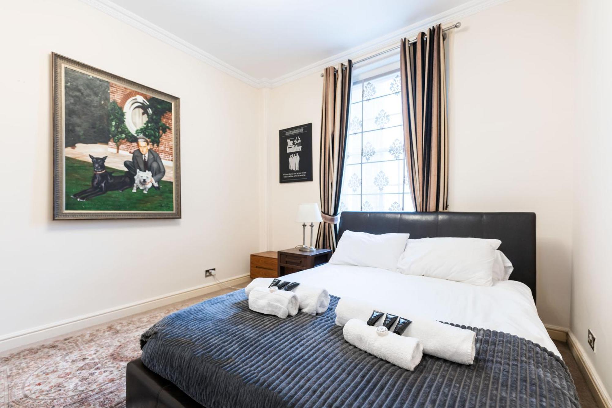 Luxury 4 Bedroom Flat In Sussex Gardens * Londres