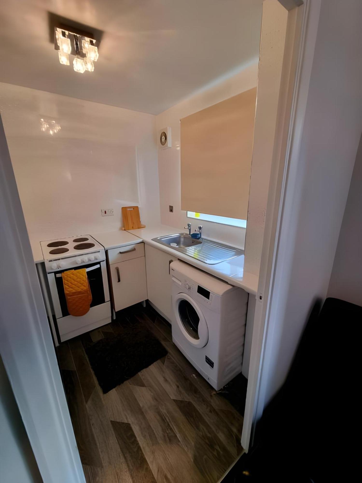 Apartamento Sleek & Stylish - E15 With Parking