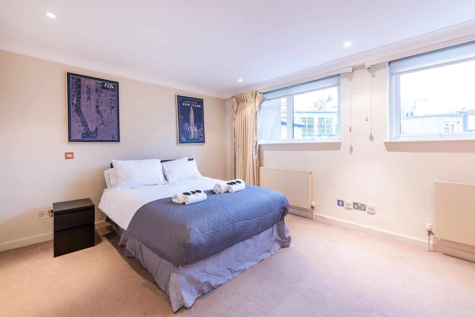 Luxury 6 Bedroom House In Southwick Street * Londres