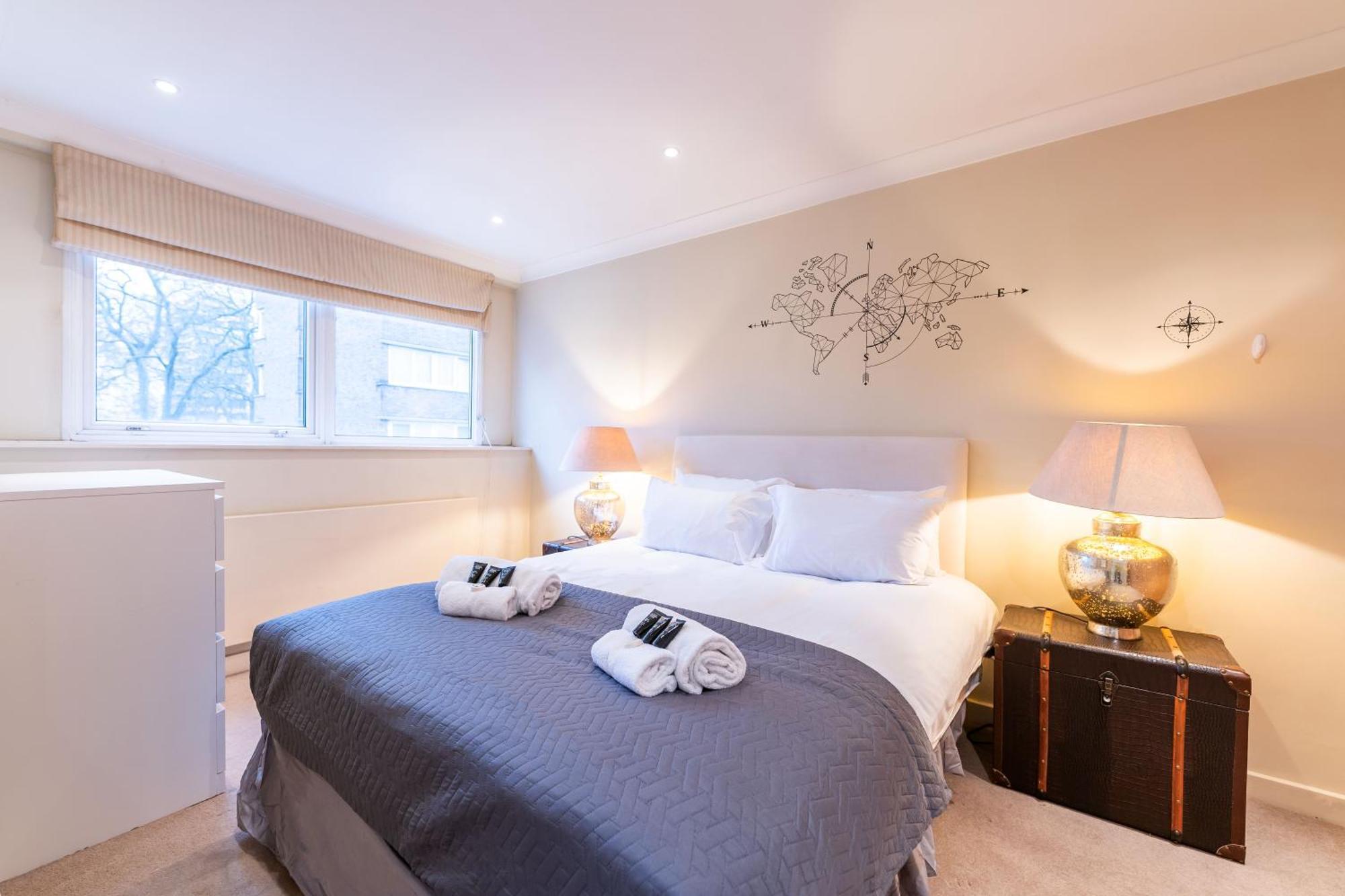 Luxury 6 Bedroom House In Southwick Street Londres
