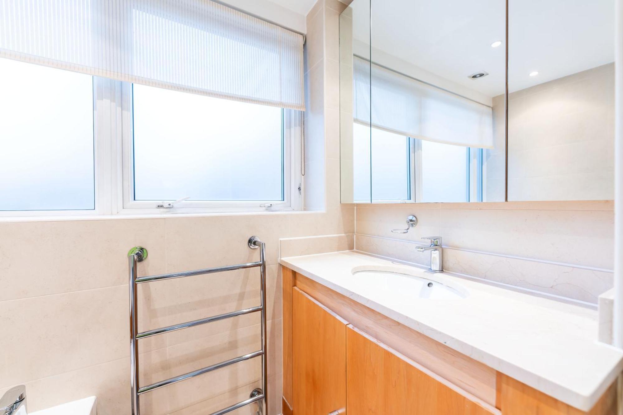 Luxury 6 Bedroom House In Southwick Street Apartamento