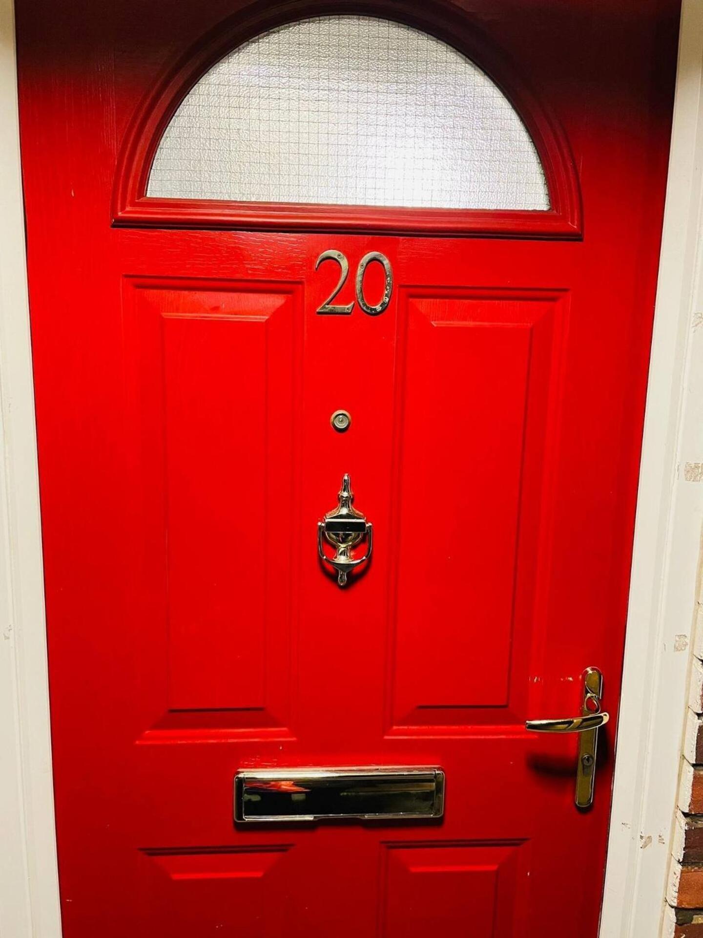 Well-preserved Cozy1br Flat In Lcy With Free Parking Apartamento