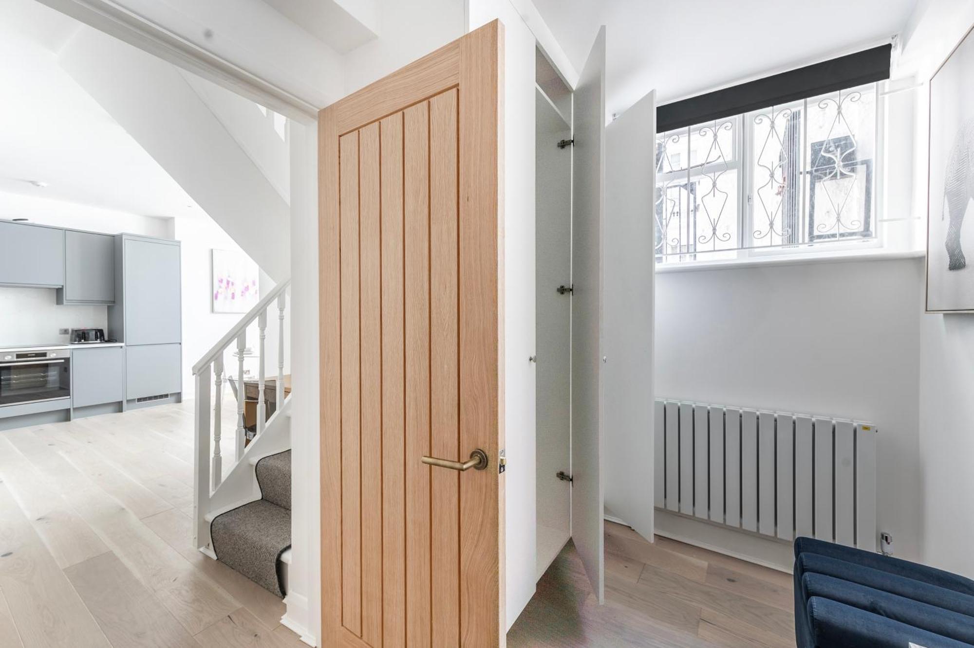 Townhouse Moments From Hyde Park & Notting Hill - Free Luggage Storage Nearby And In Unit Washing Machine & Dryer Londres