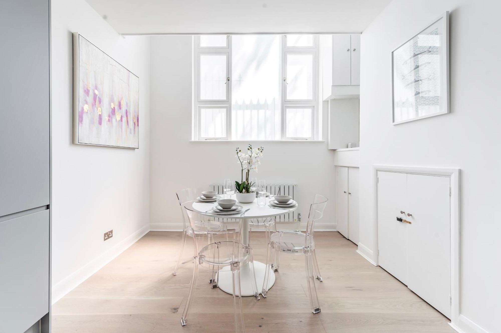 Townhouse Moments From Hyde Park & Notting Hill - Free Luggage Storage Nearby And In Unit Washing Machine & Dryer Hébergement de vacances *