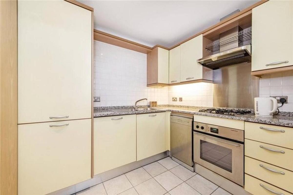 Large Luxurious Private Terrace - For 6 Appartement *