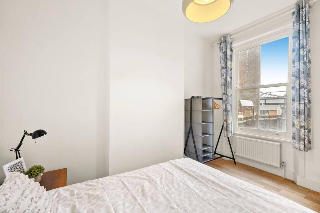 Appartement Stunning 2 Bedroom Flat & Garden,