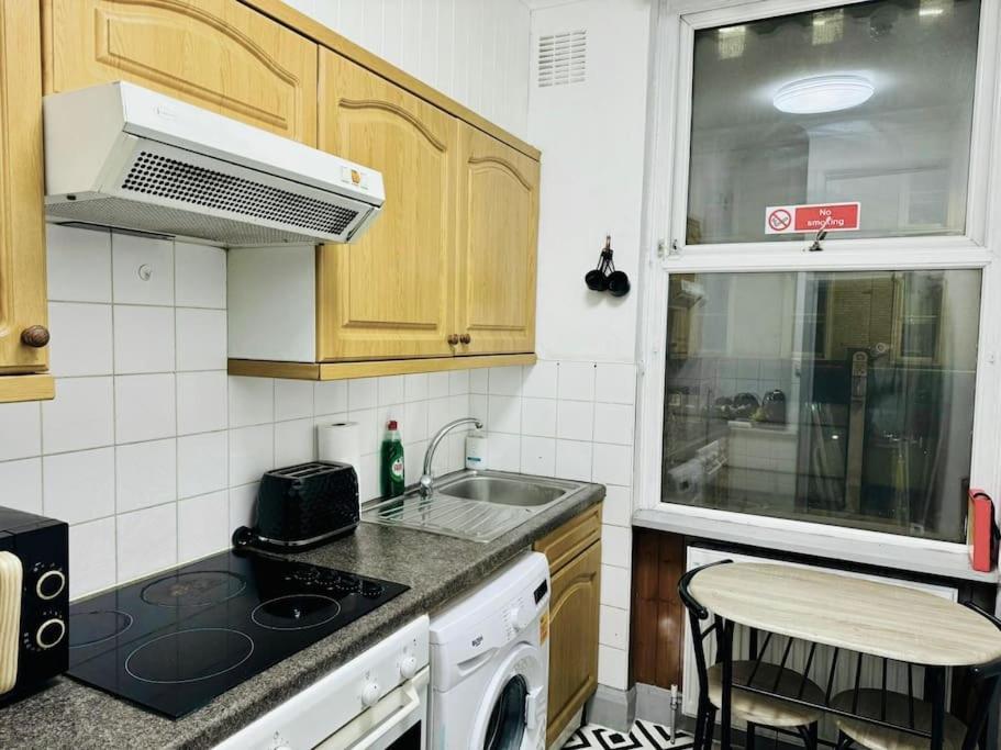 1 Bedroom Next To King's Cross St Pancreas Station Apartamento *