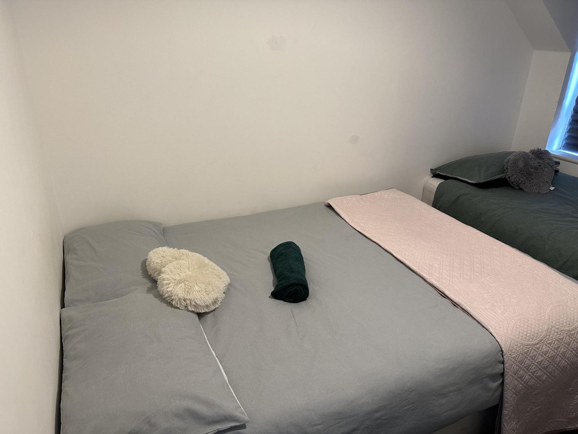 Apartamento Charming 6-bed In Wembley Area *