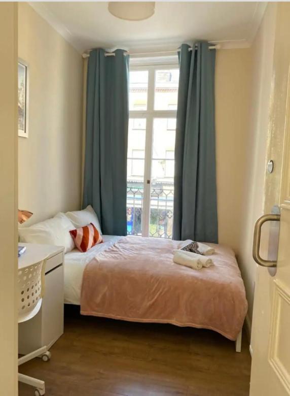 Quarto em Acomodações Particulares Lovely Private In Camden, Londres