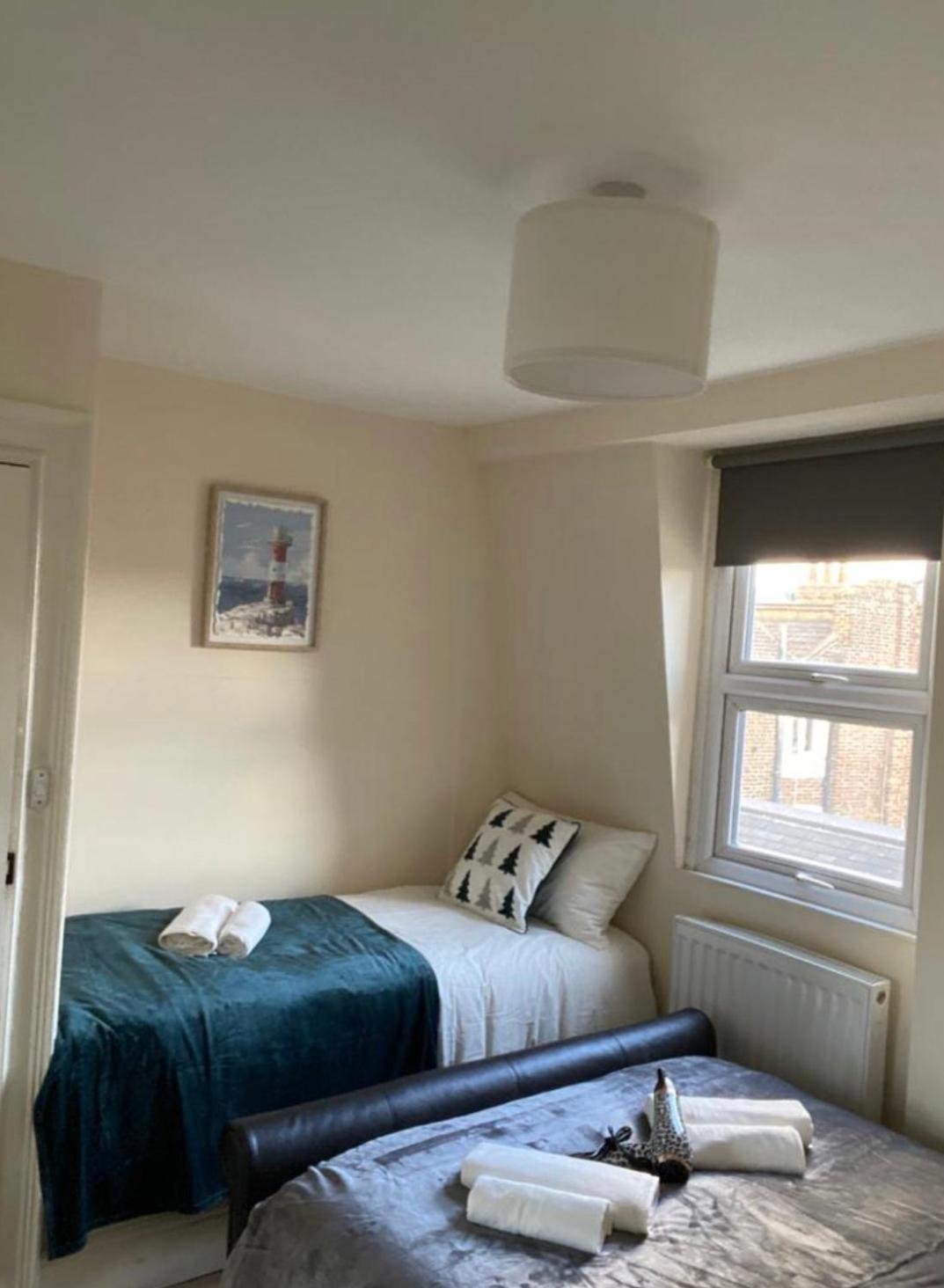 Lovely Private In Camden, Hospedagem domiciliar *