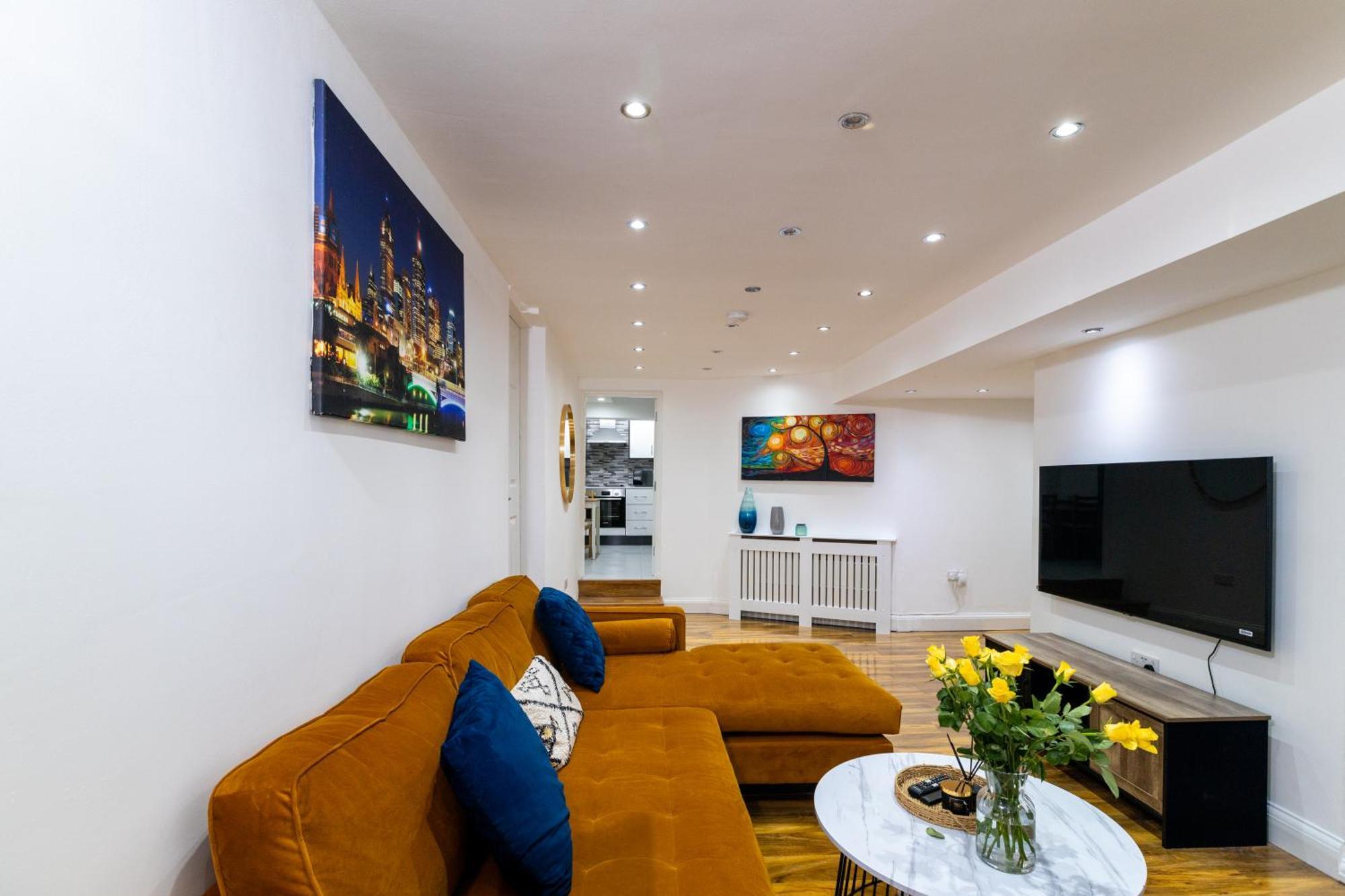 Chic 2-bedroom Retreat In The Heart Of Westminster Apartamento Londres