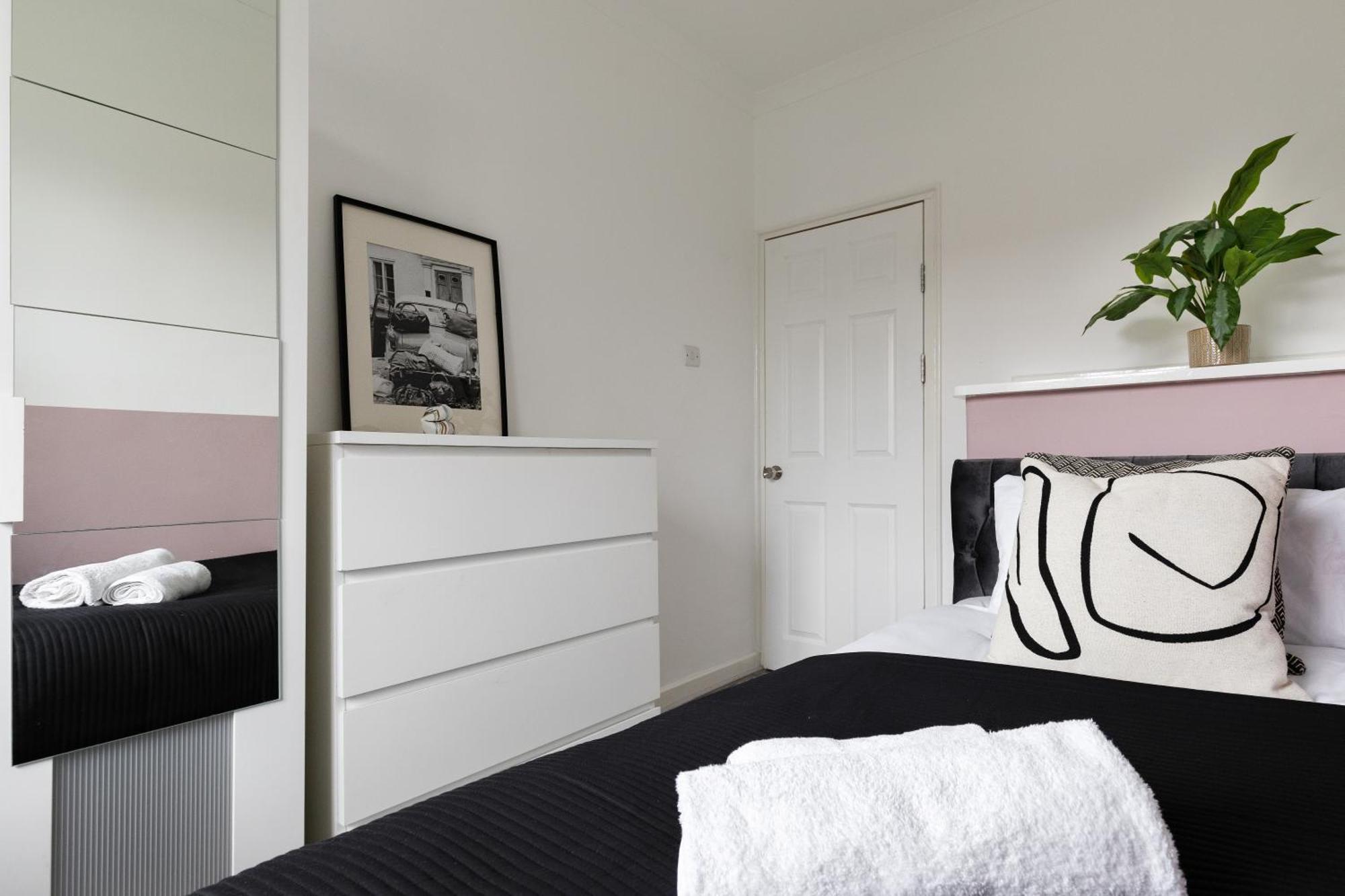 Stylish & Spacious 3bed In Putney Сasa de vacaciones