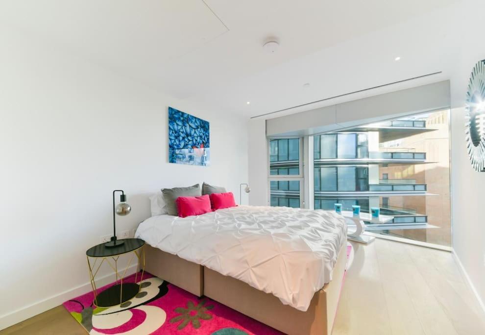 Apartamento Luxury 3 Bedroom Battersea Power Londres