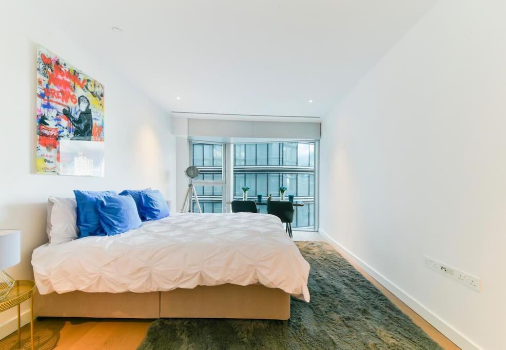 Luxury 3 Bedroom Battersea Power Londres