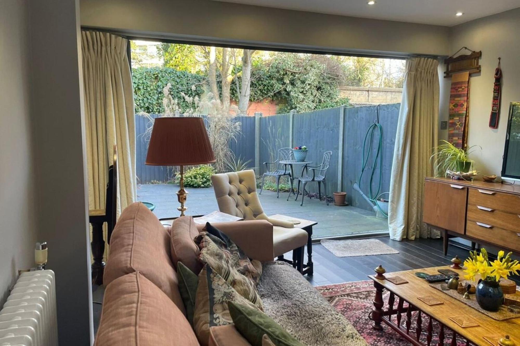 Luxurious 1 Bedroom Flat With Private Garden Appartement